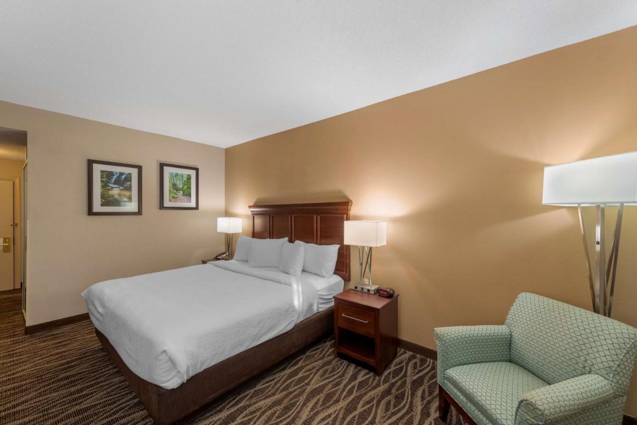 Best Western Plus Russellville Hotel & Suites Exterior foto