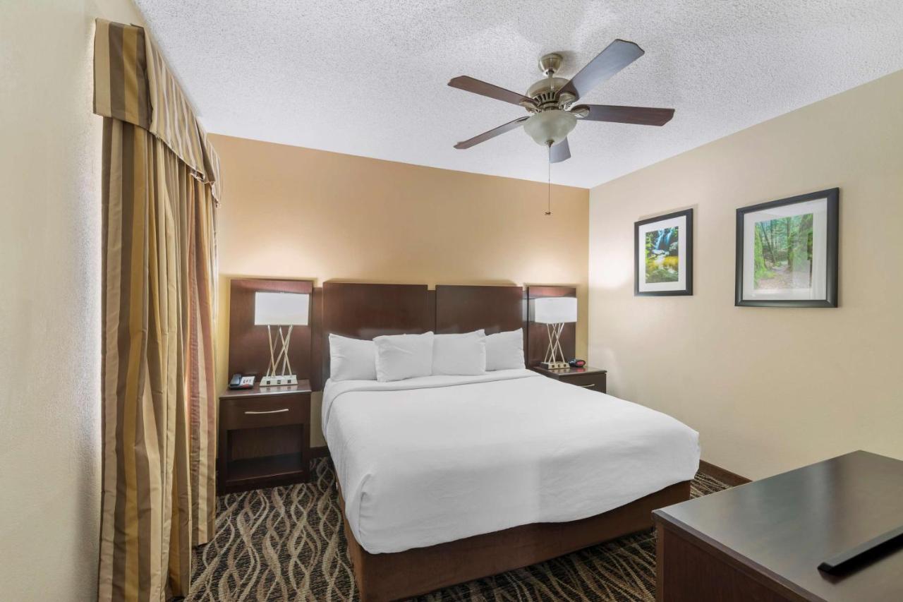 Best Western Plus Russellville Hotel & Suites Exterior foto