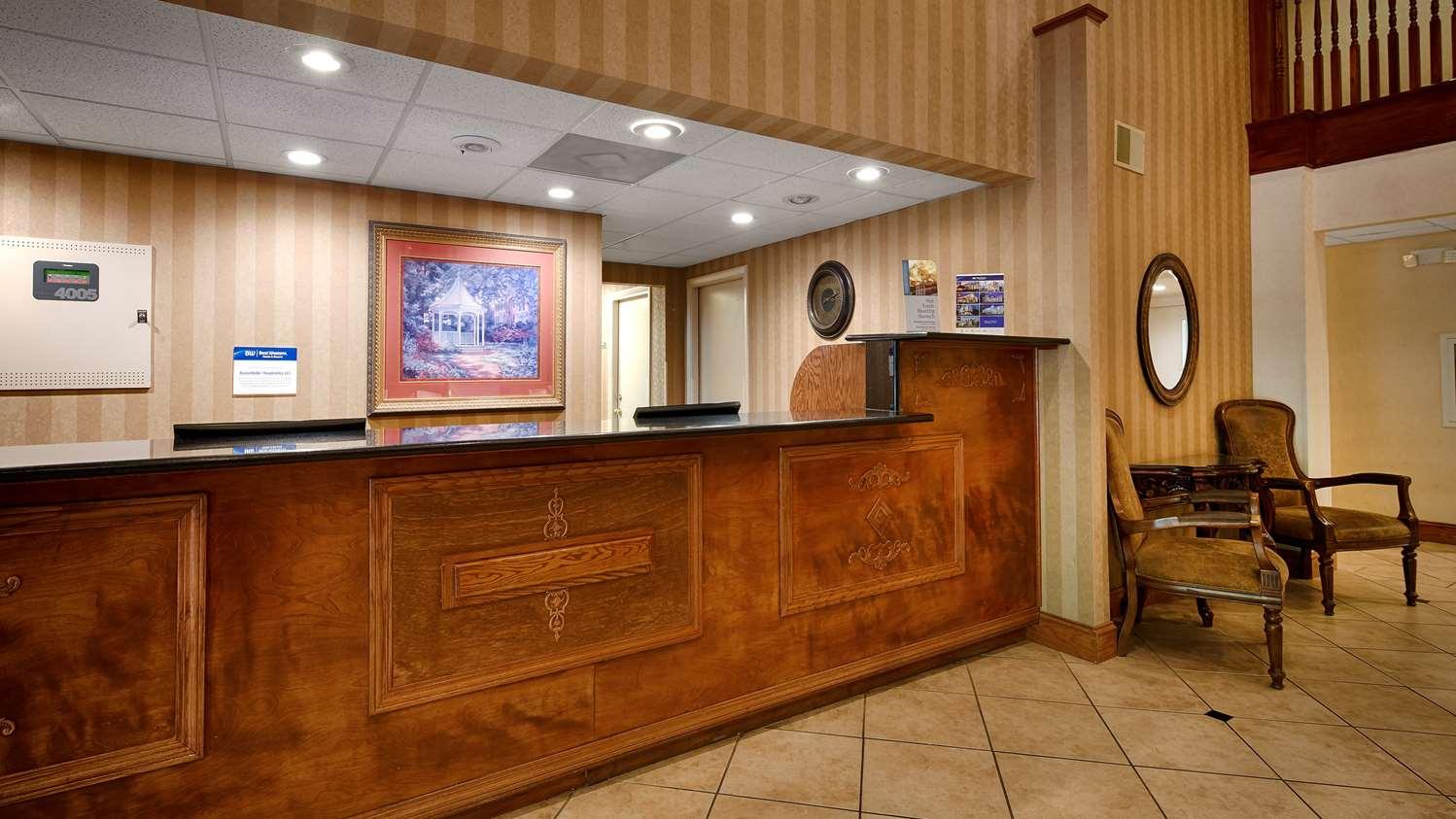 Best Western Plus Russellville Hotel & Suites Exterior foto